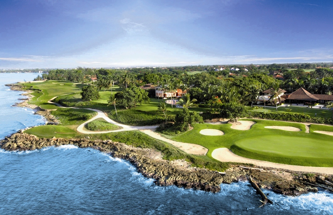 Teethe of the Dog course, Dominican Republic