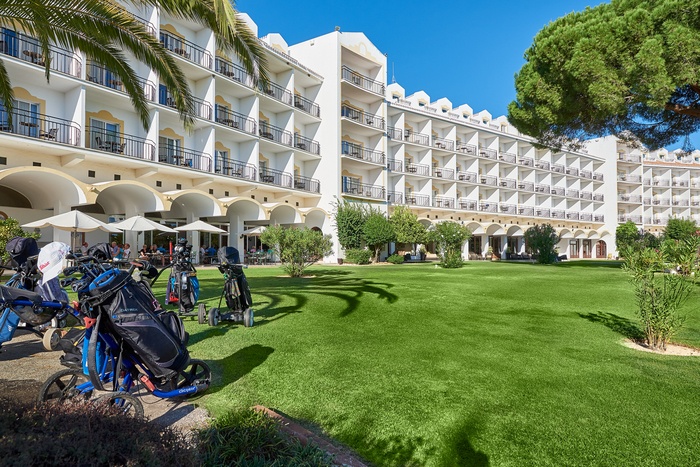 Western Algarve Golf Holidays - Penina Hotel and Golf Resort